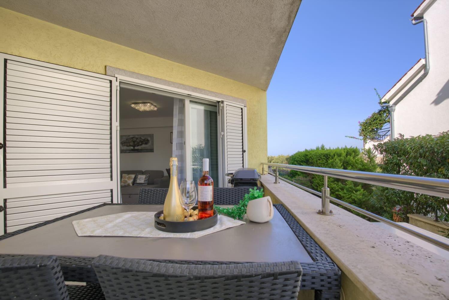 Apartment Comfortable Near The
