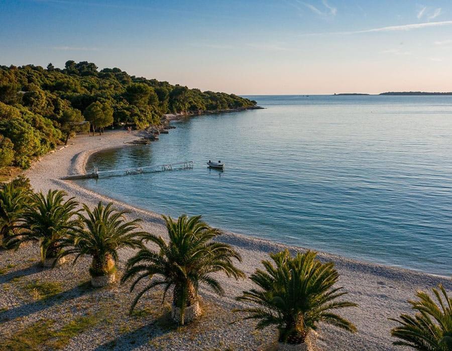 Comfortable Near The * Pula