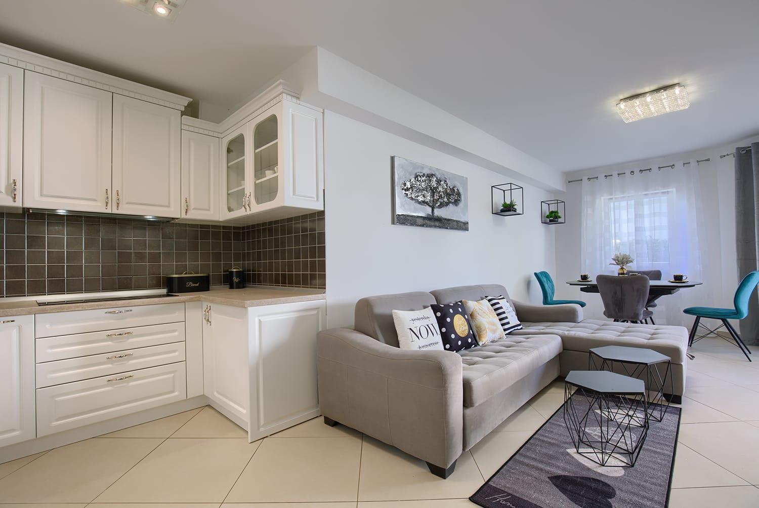 Comfortable Near The Apartment *